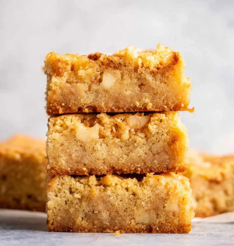 Apple Blondies Recipe Easy Homemade Apple Blondies Gluten-free Best Spices For Apple Blondies Apple Cinnamon Blondies Baki...