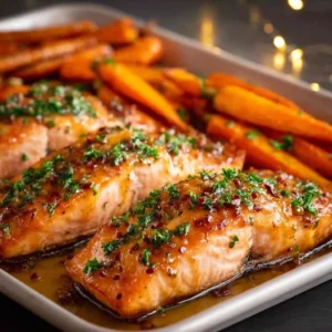 Maple Dijon Glazed Salmon with Roasted Carrots – A Christmas Classic with a Sweet Twist