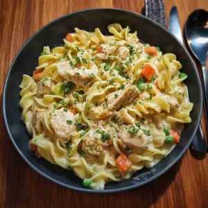 Quick Chicken Pot Pie Pasta