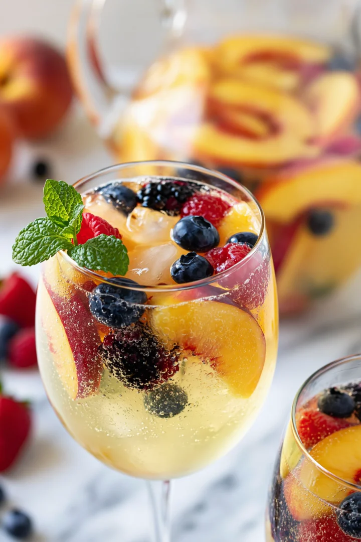 White Peach Sangria