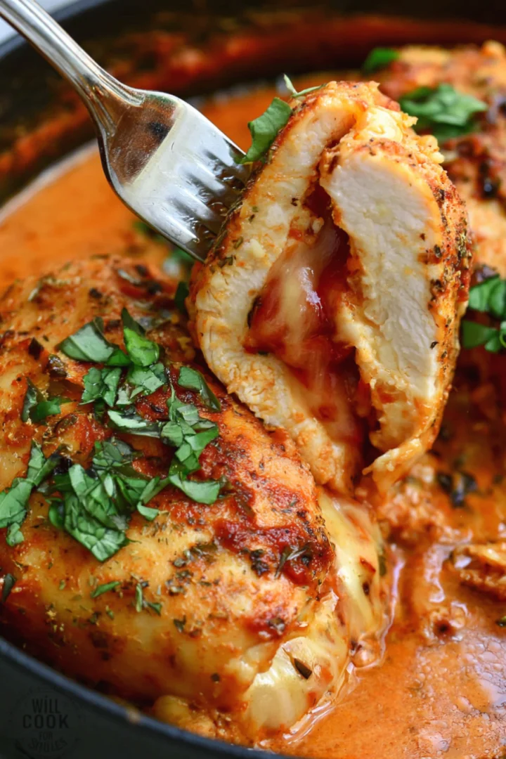 Sun Dried Tomato Pesto St￭ Chicken